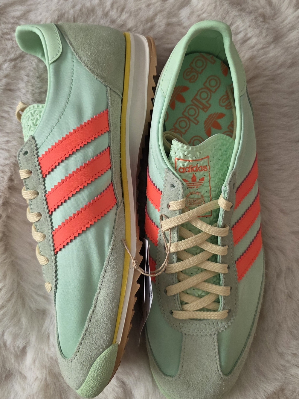 Adidas SL 72 OG Sneakers In Mint Green with Coral Stripes. - Picture 3 of 12